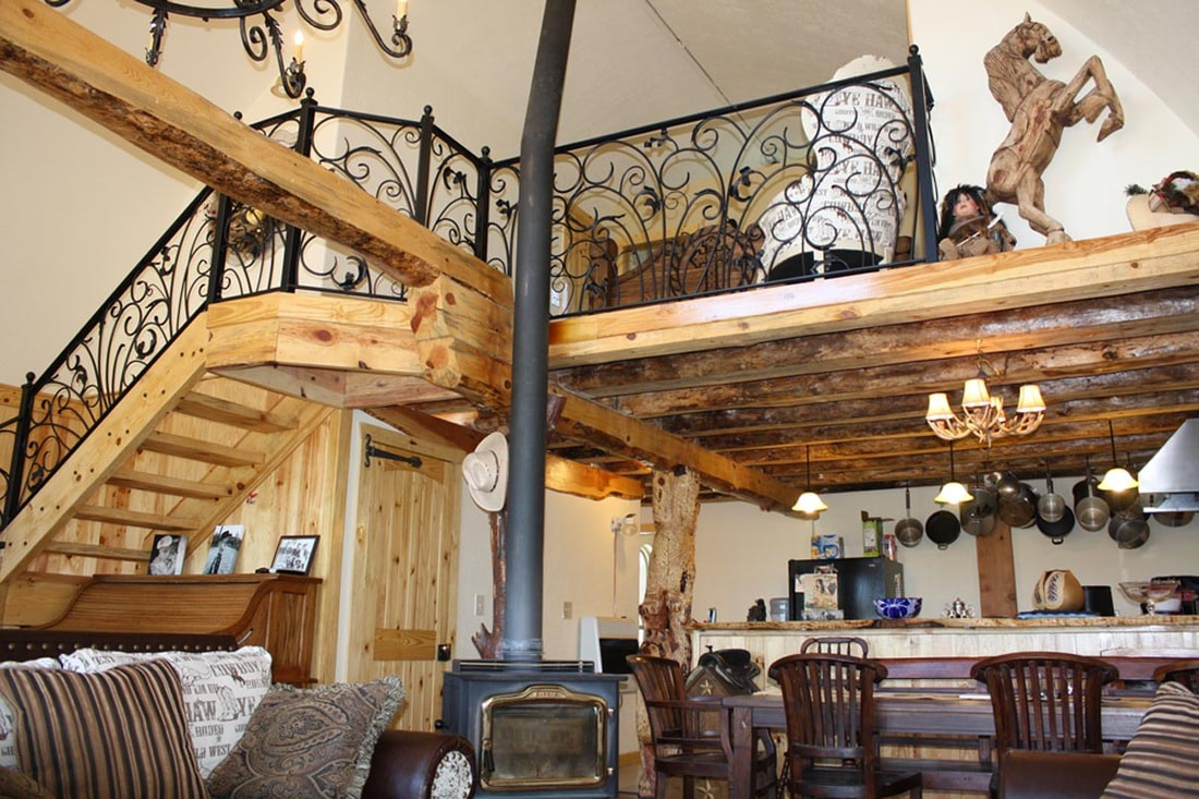 Levné domy od Arched Cabins. Stojí méně než 25 000 Kč.